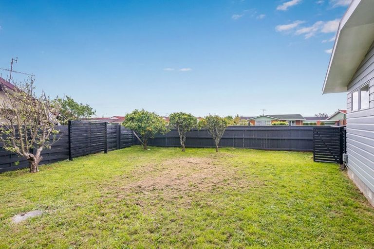 Photo of property in 32 Sylvan Avenue, Waikanae, 5036