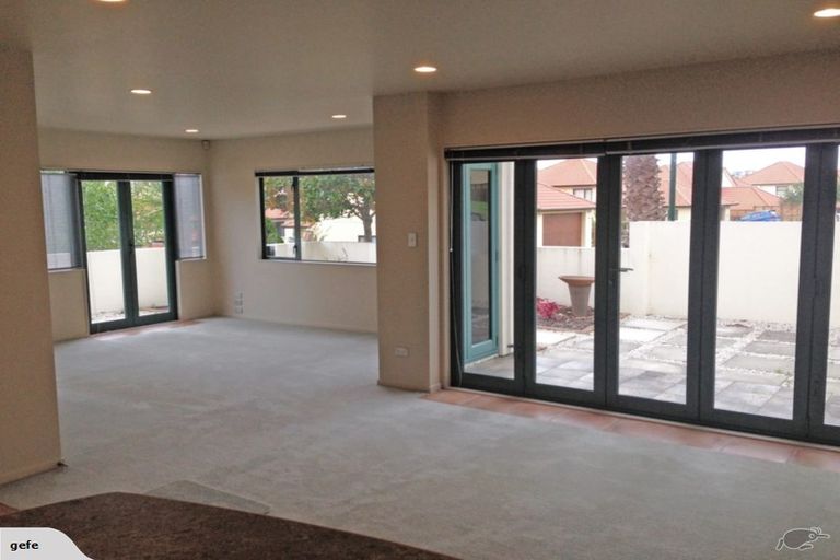 Photo of property in 6 Nautilus Drive, Gulf Harbour, Whangaparaoa, 0930