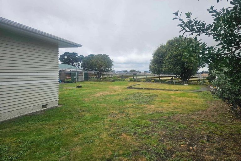 Photo of property in 21 Solway Crescent, Solway, Masterton, 5810