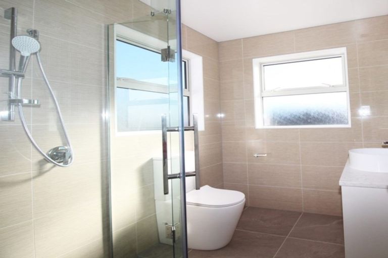 Photo of property in 80 Jeroboam Loop, Kumeu, 0810