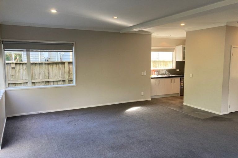Photo of property in 19 Cunliffe Street, Johnsonville, Wellington, 6037