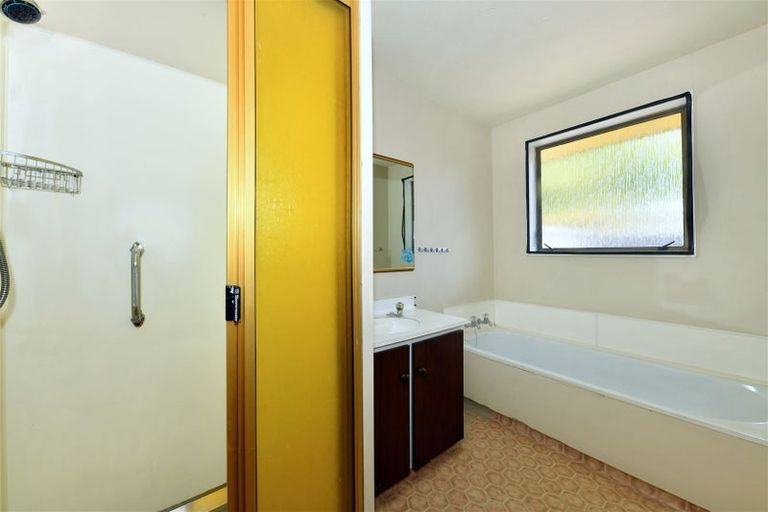 Photo of property in 116b Main South Road, Sockburn, Christchurch, 8042