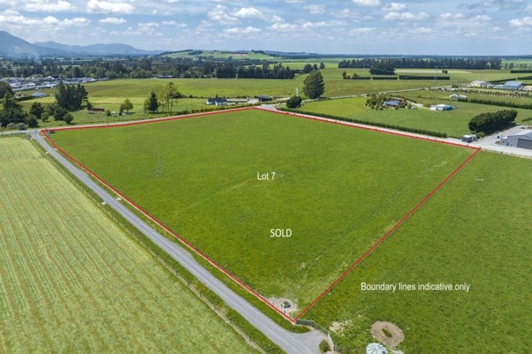 Photo of property in 22 Harewood Road, Oxford, 7430