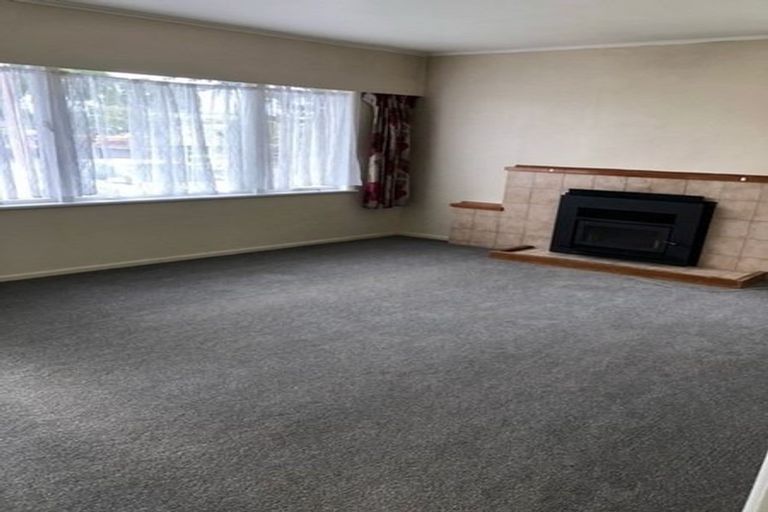 Photo of property in 9 Island View Road, Western Heights, Rotorua, 3015