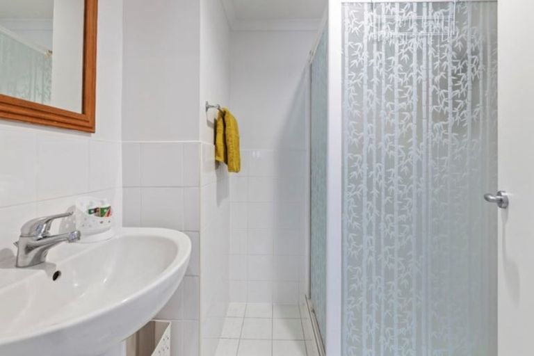 Photo of property in The Rennaissance, 4i/18 Ronwood Avenue, Manukau, Auckland, 2104