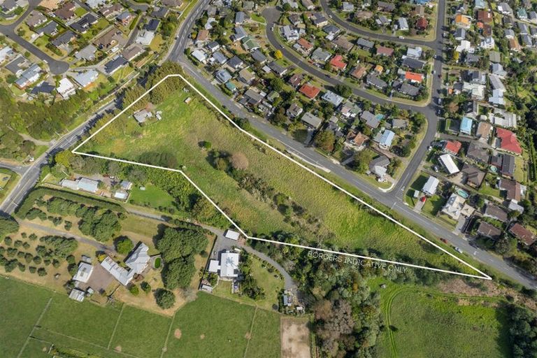 Photo of property in 1 Ranginui Road, Welcome Bay, Tauranga, 3112