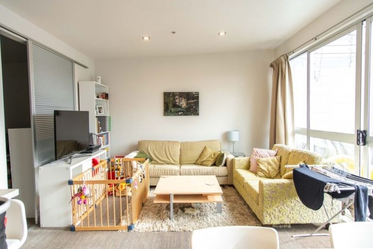 Photo of property in 1/143g Carlton Gore Road, Newmarket, Auckland, 1023