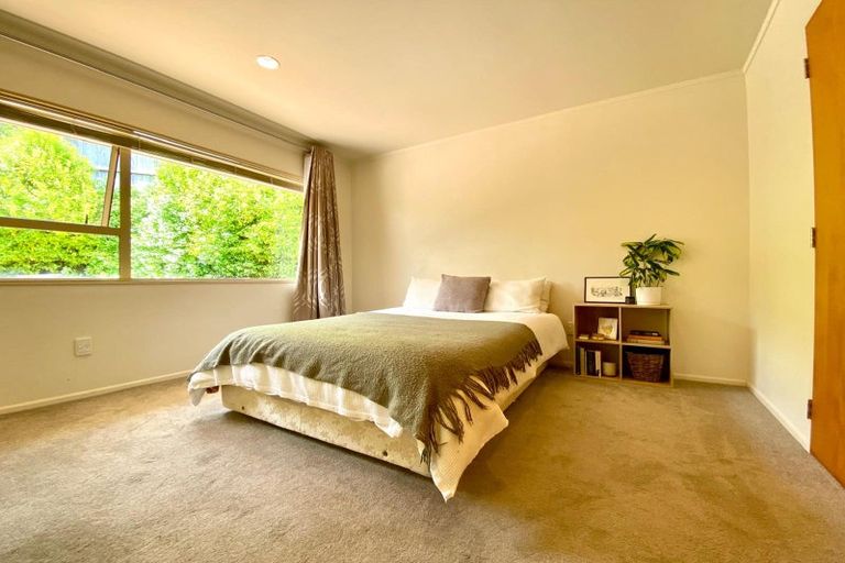 Photo of property in 16 Jackson Place, Pukekohe, 2120