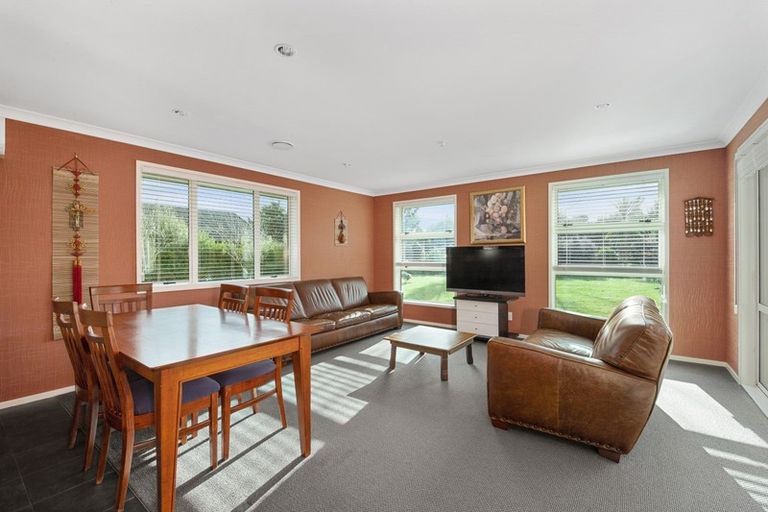 Photo of property in 15 Bodes Lane, Kinloch, Taupo, 3377