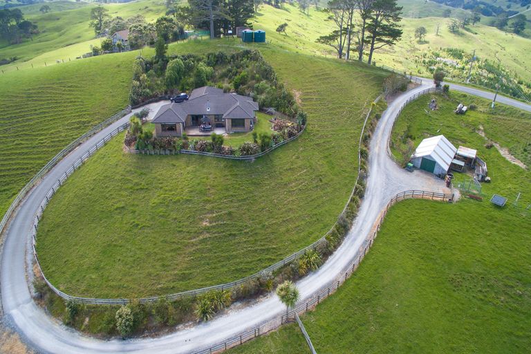 Photo of property in 200 Ingleton Road, Wellsford, 0972