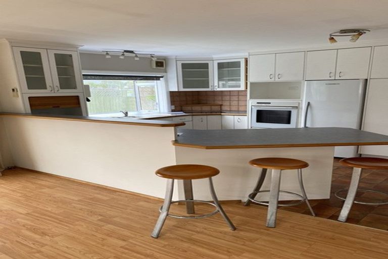 Photo of property in 18 Clyma Street, Elderslea, Upper Hutt, 5018