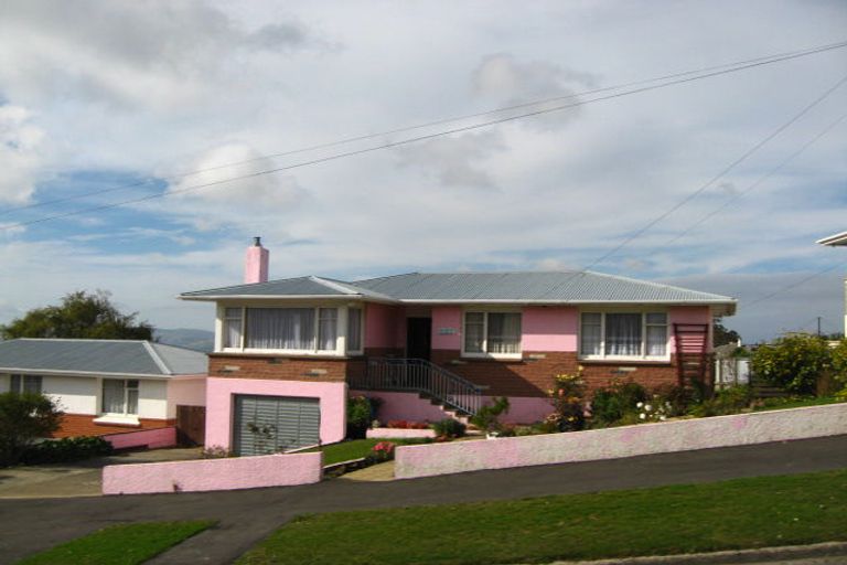 Photo of property in 227 Brockville Road, Brockville, Dunedin, 9011