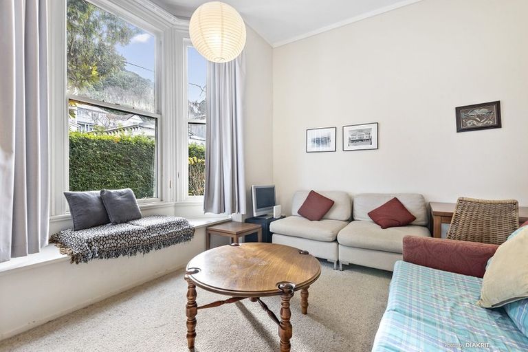 Photo of property in 6 Burnell Avenue, Thorndon, Wellington, 6011