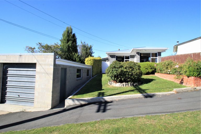 Photo of property in 72 Gilkison Street, Halfway Bush, Dunedin, 9010