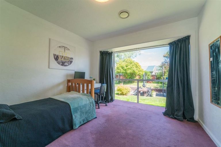 Photo of property in 247 Wairakei Road, Bryndwr, Christchurch, 8053