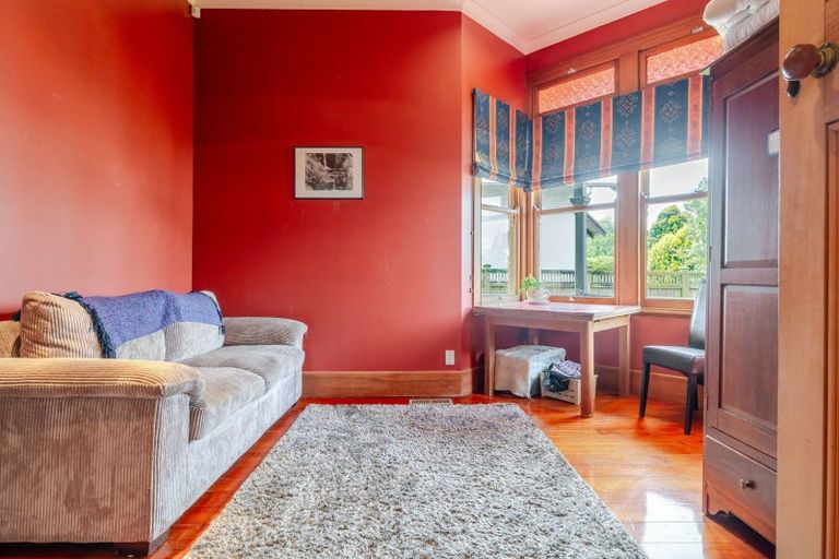 Photo of property in 6 Pascal Street, Palmerston North, 4410
