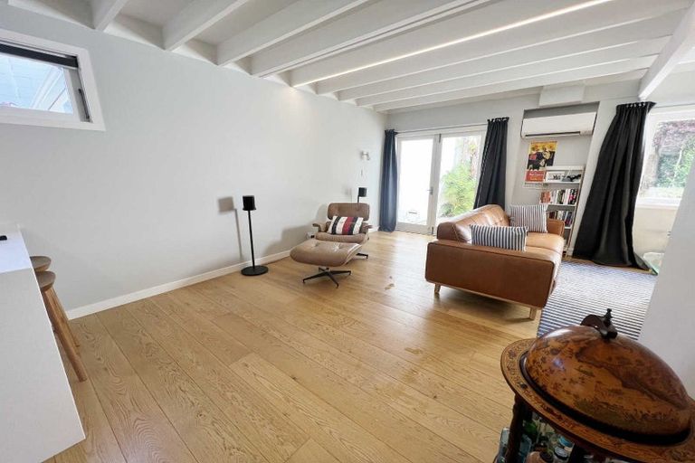 Photo of property in 130 Rossall Street, Merivale, Christchurch, 8014