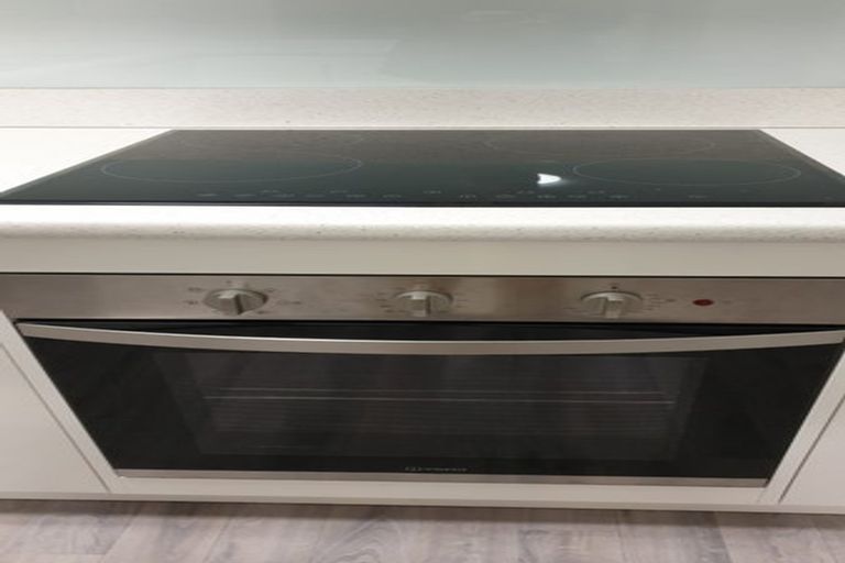 Photo of property in 6b Seddon Street, Glenholme, Rotorua, 3010