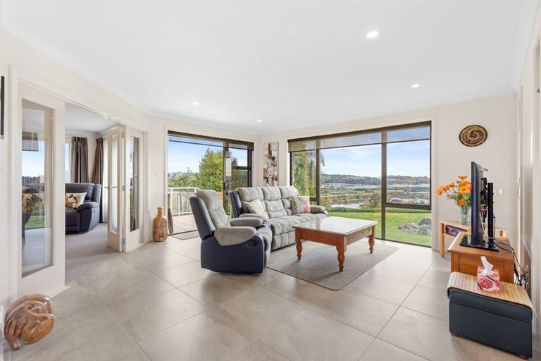 Photo of property in 55 Mortlake Heights, Pyes Pa, Tauranga, 3112