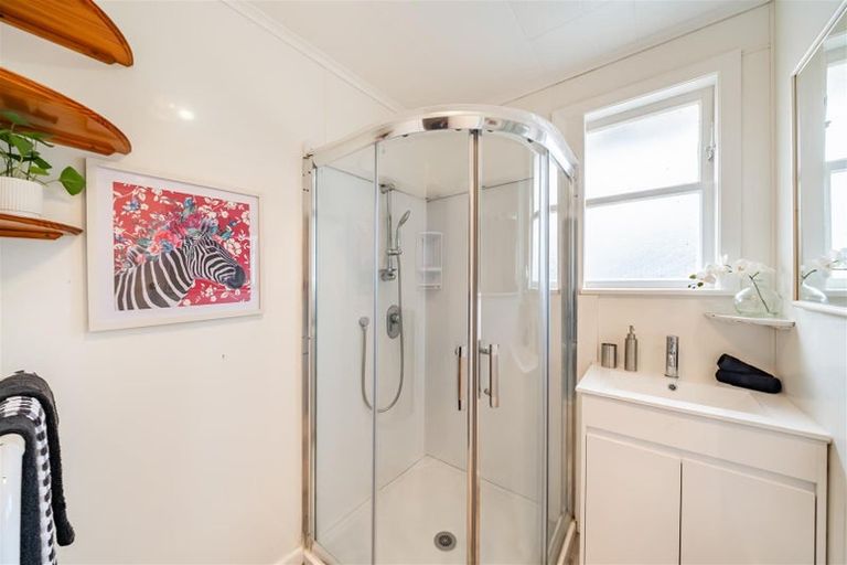 Photo of property in 54 Routley Crescent, Elderslea, Upper Hutt, 5018