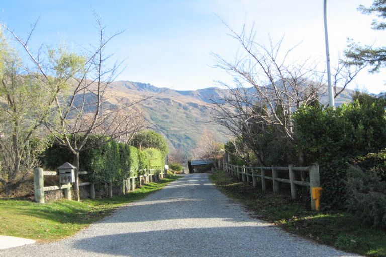 Photo of property in 149 Stone Street, Wanaka, 9305