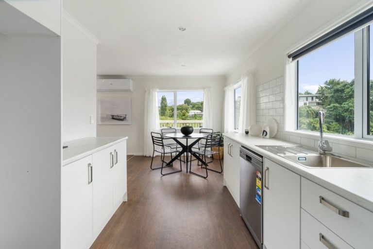 Photo of property in 5j Winiata Street, Brookfield, Tauranga, 3110