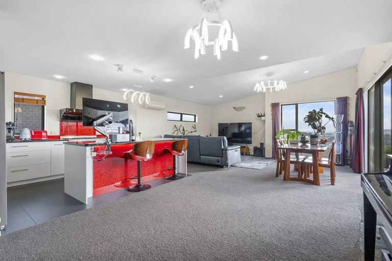 Photo of property in 85 Endeavour Drive, Whitby, Porirua, 5024
