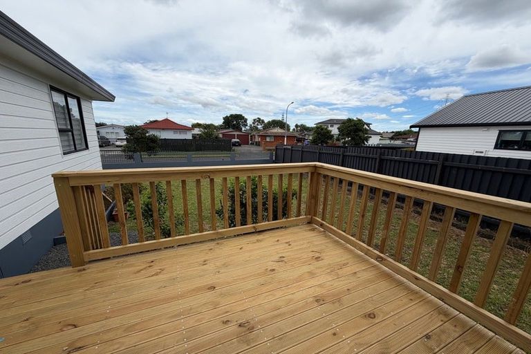 Photo of property in 8 Jodie Place, Flat Bush, Auckland, 2023