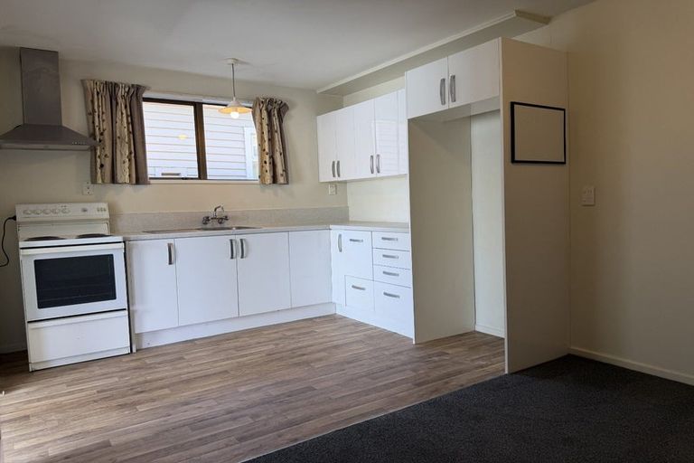 Photo of property in 1/12 Dover Street, St Albans, Christchurch, 8014