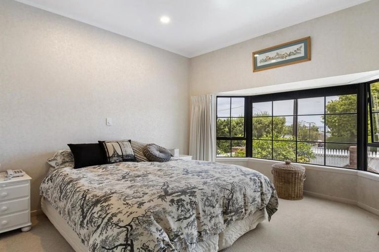 Photo of property in 28 Lemington Road, Westmere, Auckland, 1022