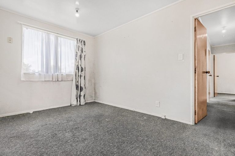 Photo of property in 1/14 Etherton Drive, Weymouth, Auckland, 2103