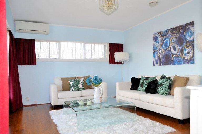 Photo of property in 1/188 Clovelly Road, Bucklands Beach, Auckland, 2012
