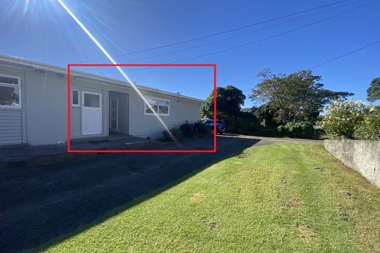Photo of property in 34 Barrett Street, Westown, New Plymouth, 4310