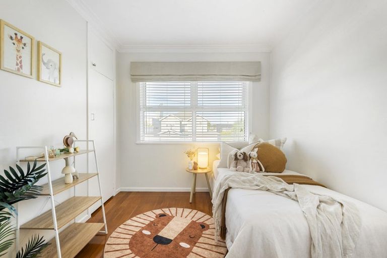Photo of property in 3/19 Lake Pupuke Drive, Takapuna, Auckland, 0622