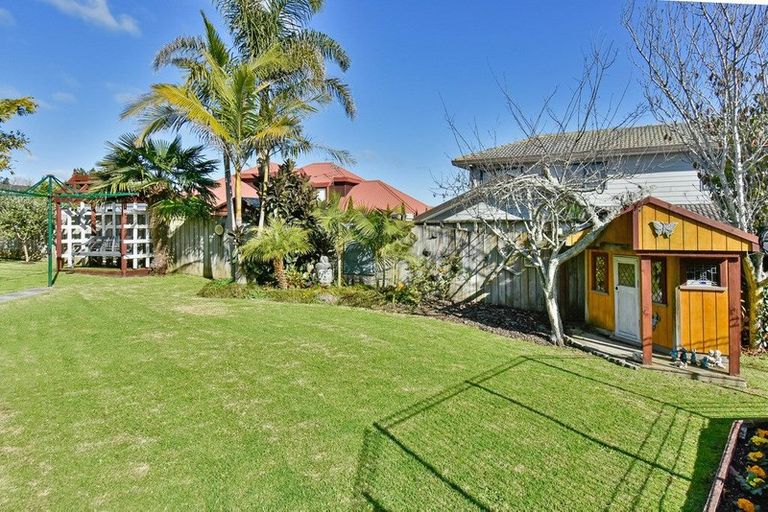 Photo of property in 7 Kuripaka Crescent, The Gardens, Auckland, 2105