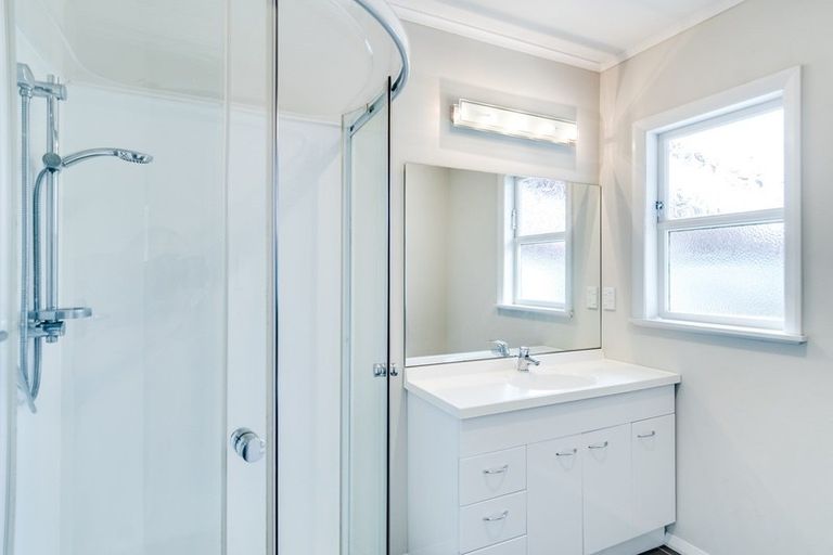 Photo of property in 49 Leicester Avenue, Tamatea, Napier, 4112