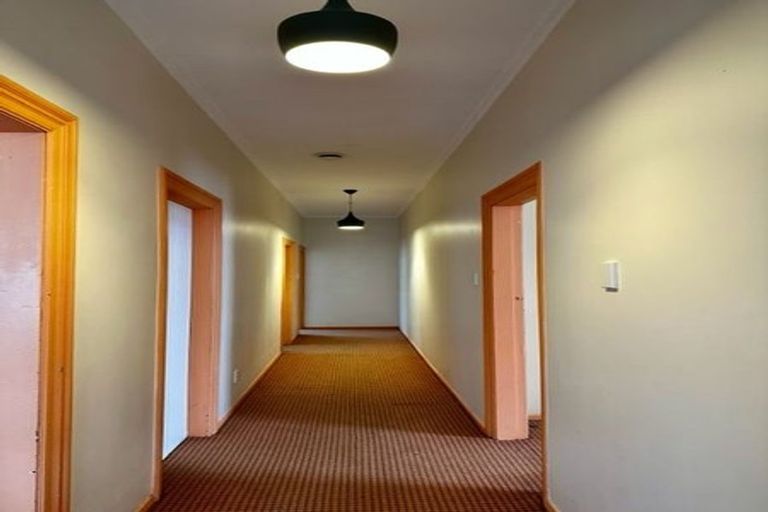 Photo of property in 4a Henry Street, Kilbirnie, Wellington, 6022