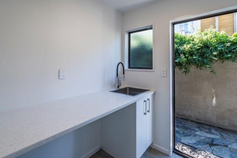 Photo of property in 31 Warren Street, Wanaka, 9305