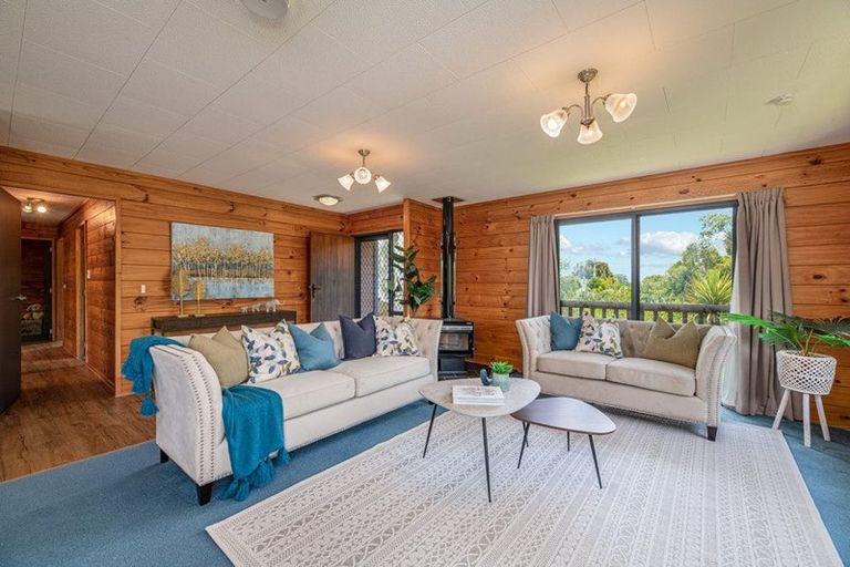 Photo of property in 96b Rosier Road, Glen Eden, Auckland, 0602