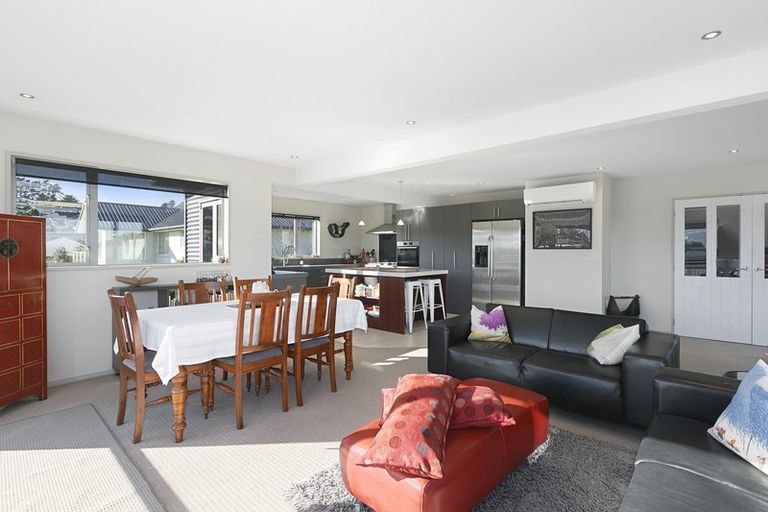 Photo of property in 3 Portland Place, Shiel Hill, Dunedin, 9013