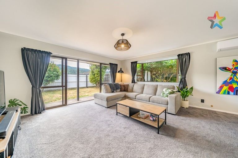 Photo of property in 1/286 Fergusson Drive, Heretaunga, Upper Hutt, 5018