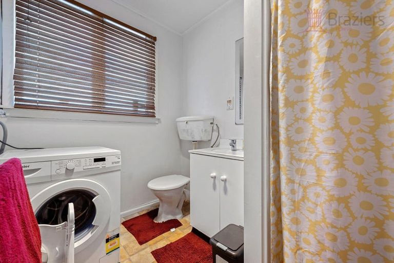 Photo of property in Capel Courts, 8/141a Clarence Street, Riccarton, Christchurch, 8011