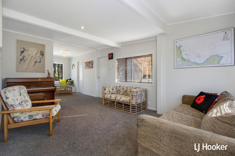 Photo of property in 102 Dillon Street, Waihi Beach, 3611