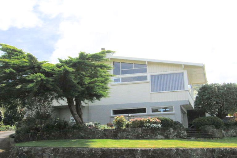 Photo of property in 30 Russell Crescent, Western Heights, Rotorua, 3015
