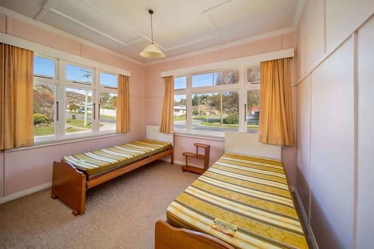 Photo of property in 17 Jedburgh Street, Roxburgh, 9500