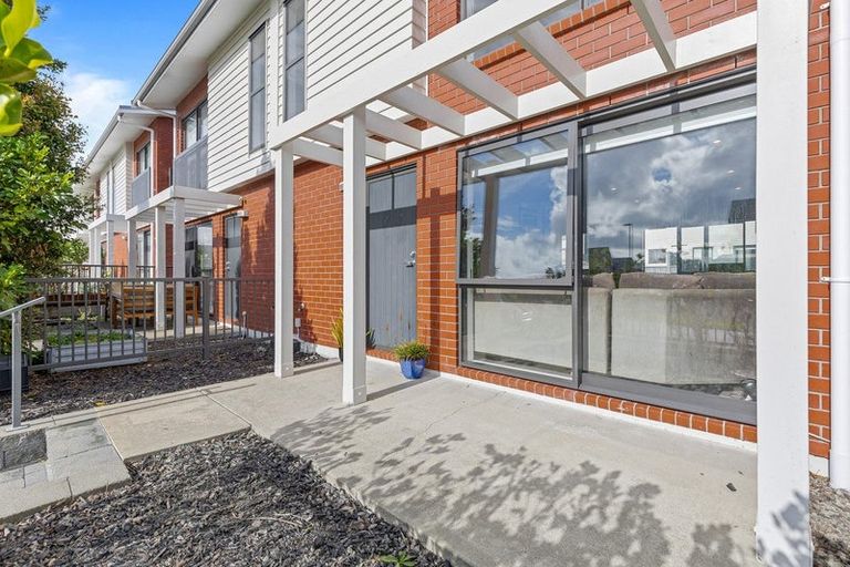 Photo of property in 76 Whenuapai Drive, Whenuapai, Auckland, 0618