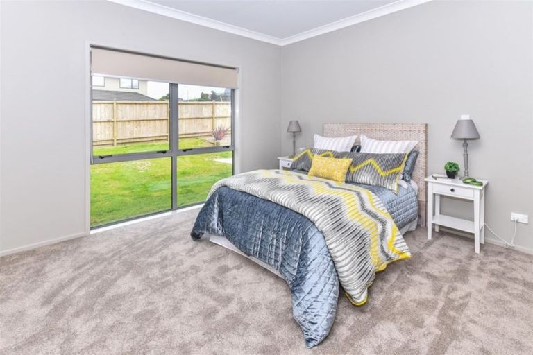 Photo of property in 11 Stonedale Drive, Pukekohe, 2120