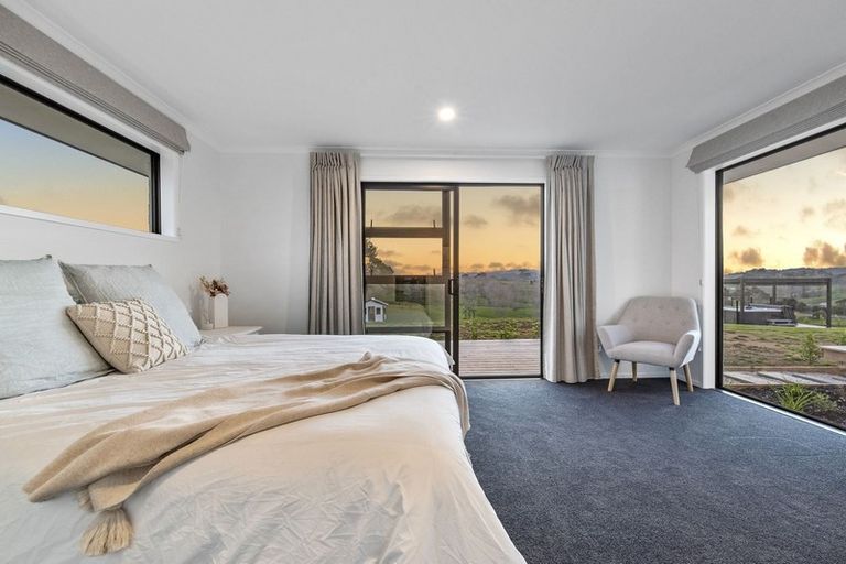 Photo of property in 857 Wainui Road, Wainui, Silverdale, 0994