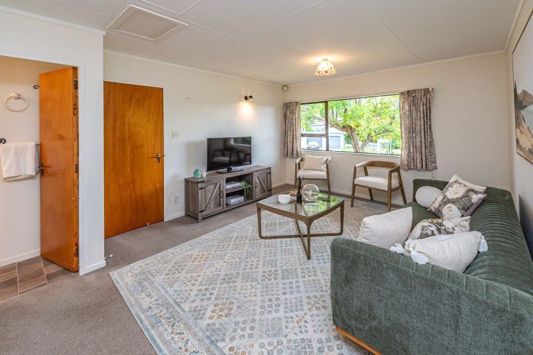 Photo of property in 43 Parkdale Drive, Aramoho, Whanganui, 4500