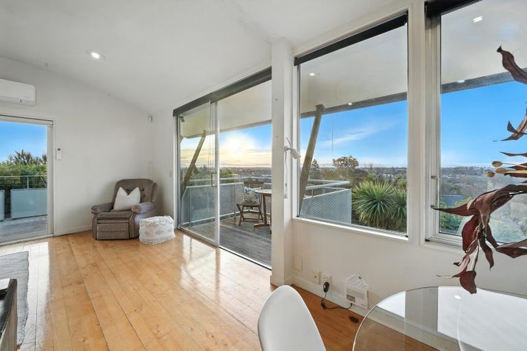 Photo of property in 23 Overdale Drive, Cashmere, Christchurch, 8022